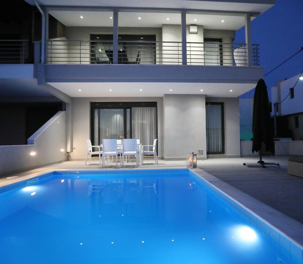 Heaven Horizon Villa Kariani Bagian luar foto