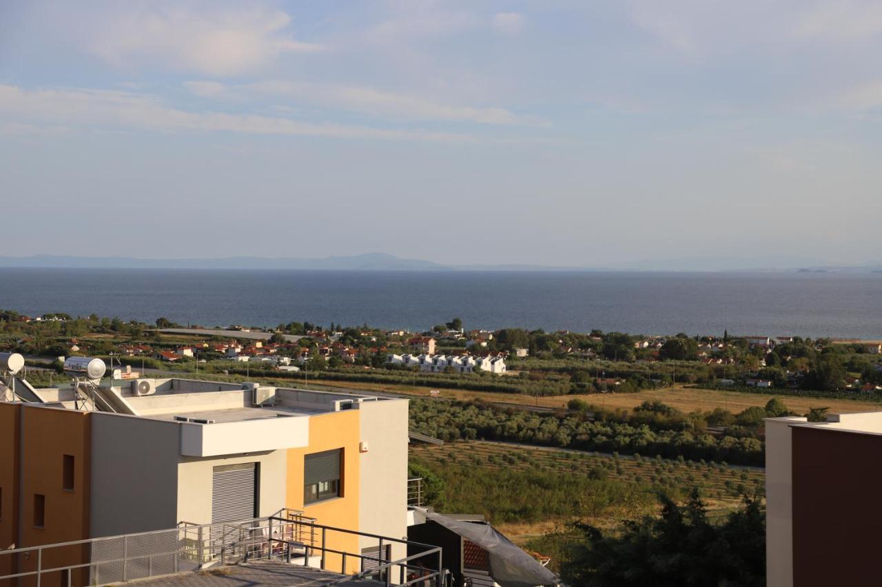 Heaven Horizon Villa Kariani Bagian luar foto